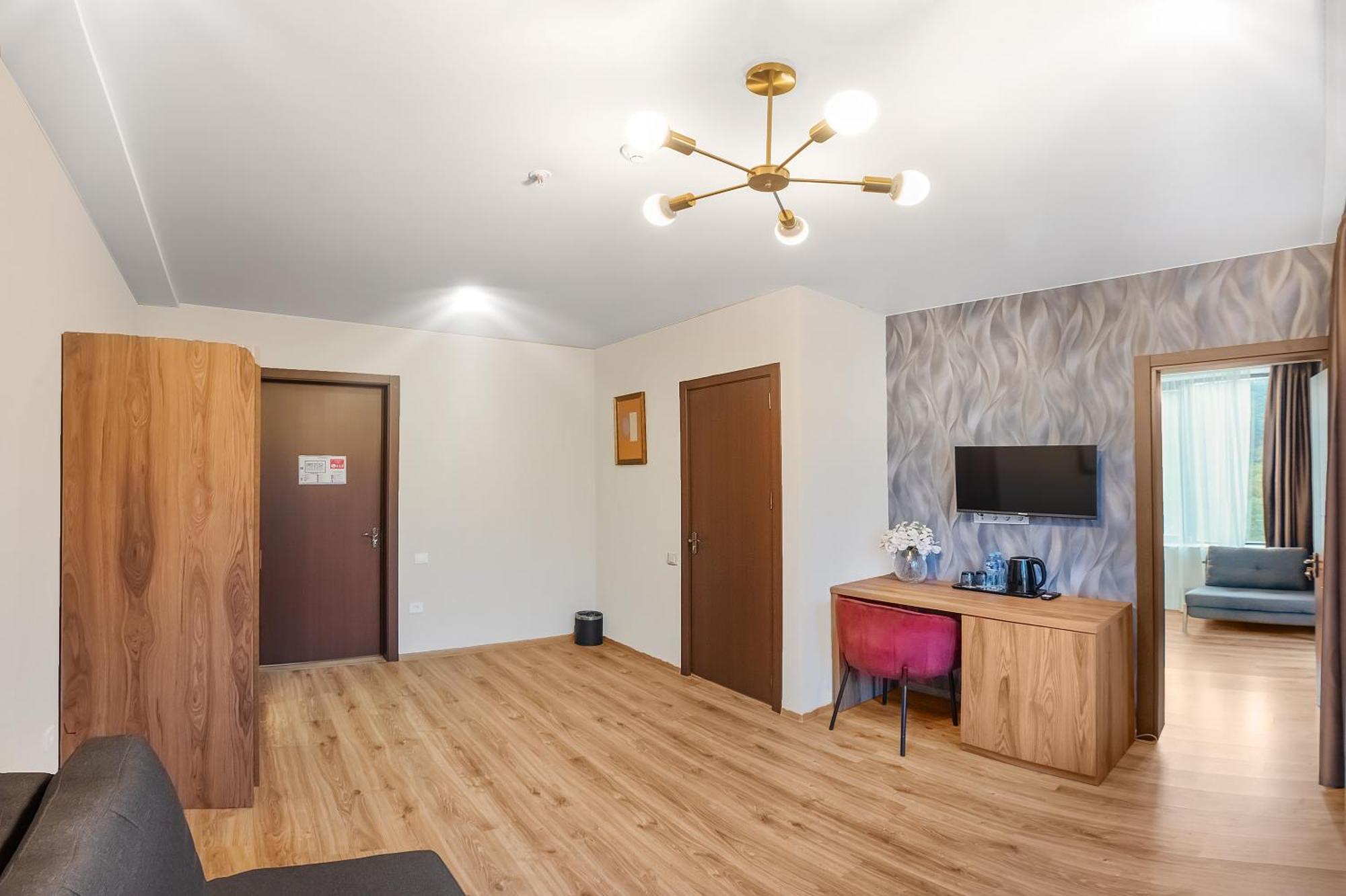 Solo Grand Boshuri Hotel Wellness Resort Qvemo Boshuri Екстер'єр фото