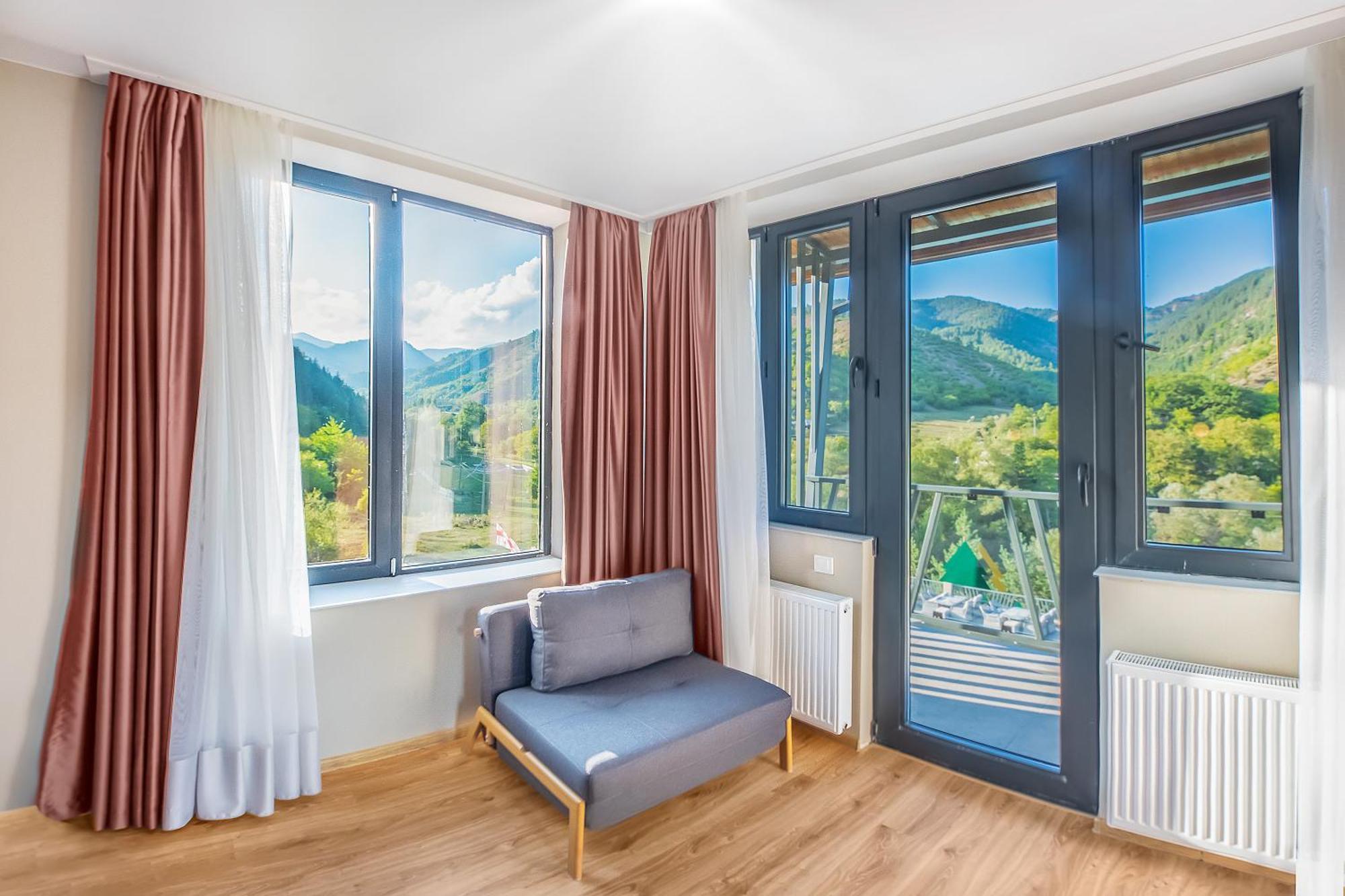 Solo Grand Boshuri Hotel Wellness Resort Qvemo Boshuri Екстер'єр фото
