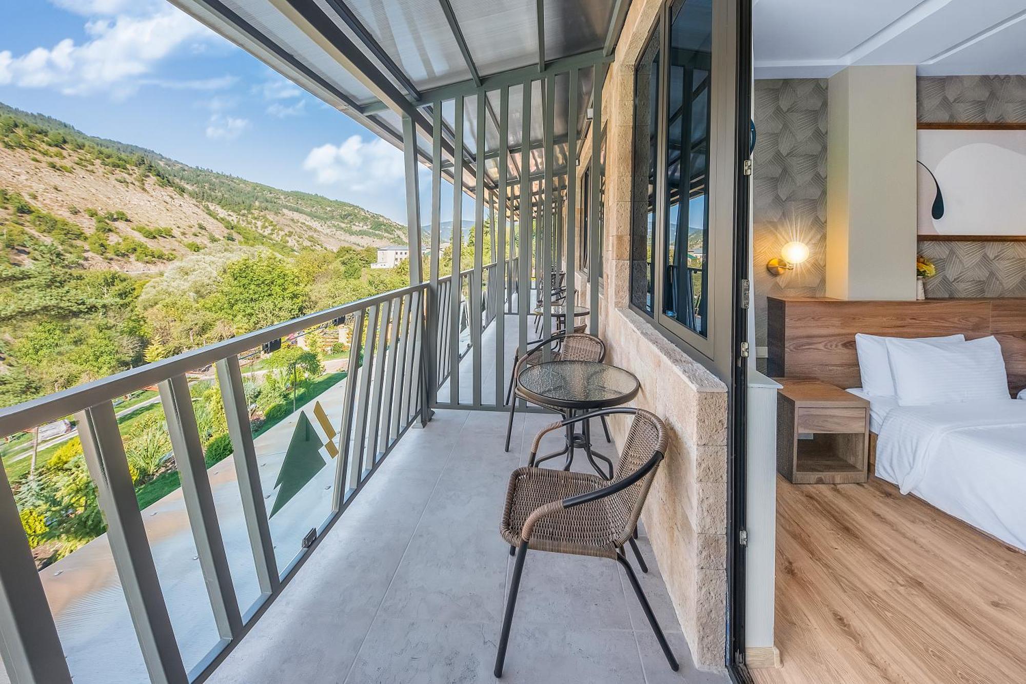 Solo Grand Boshuri Hotel Wellness Resort Qvemo Boshuri Екстер'єр фото